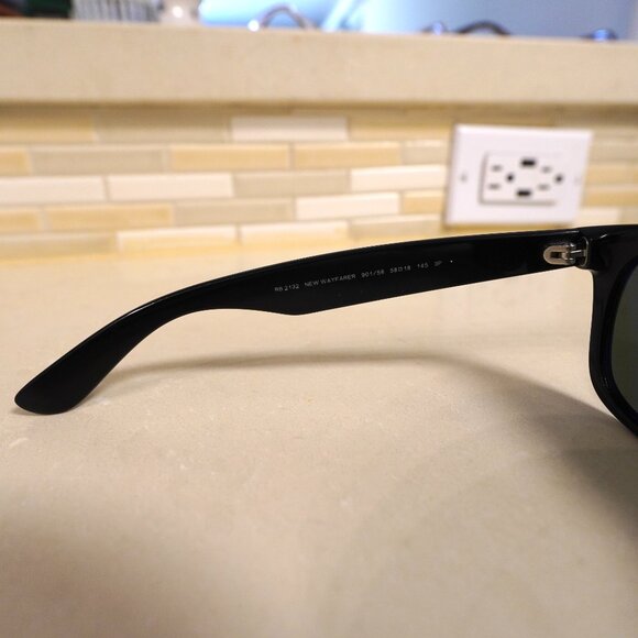 Black Ray-Ban Polarized New Wayfarer Size 58 - Picture 6 of 7